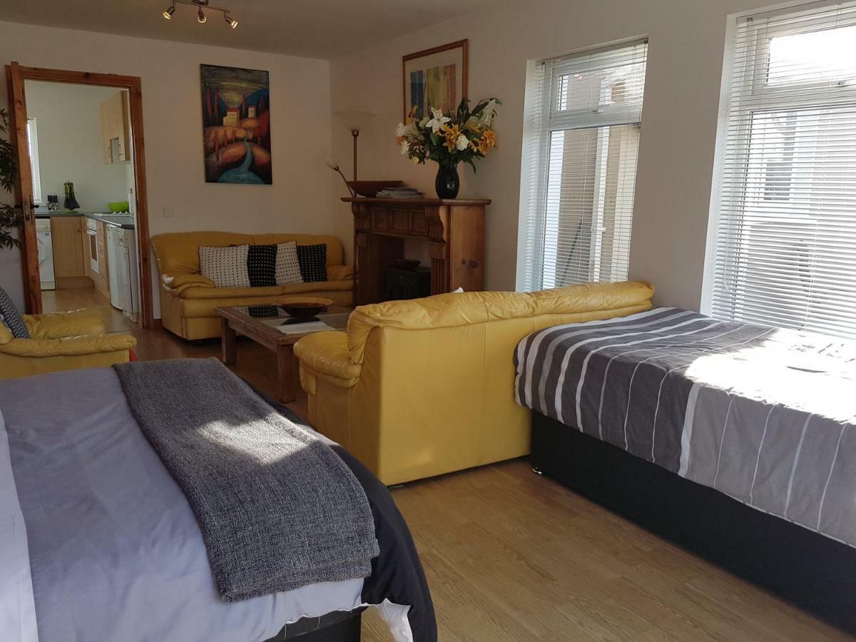 Hillcrest House Self Catering Apartment *